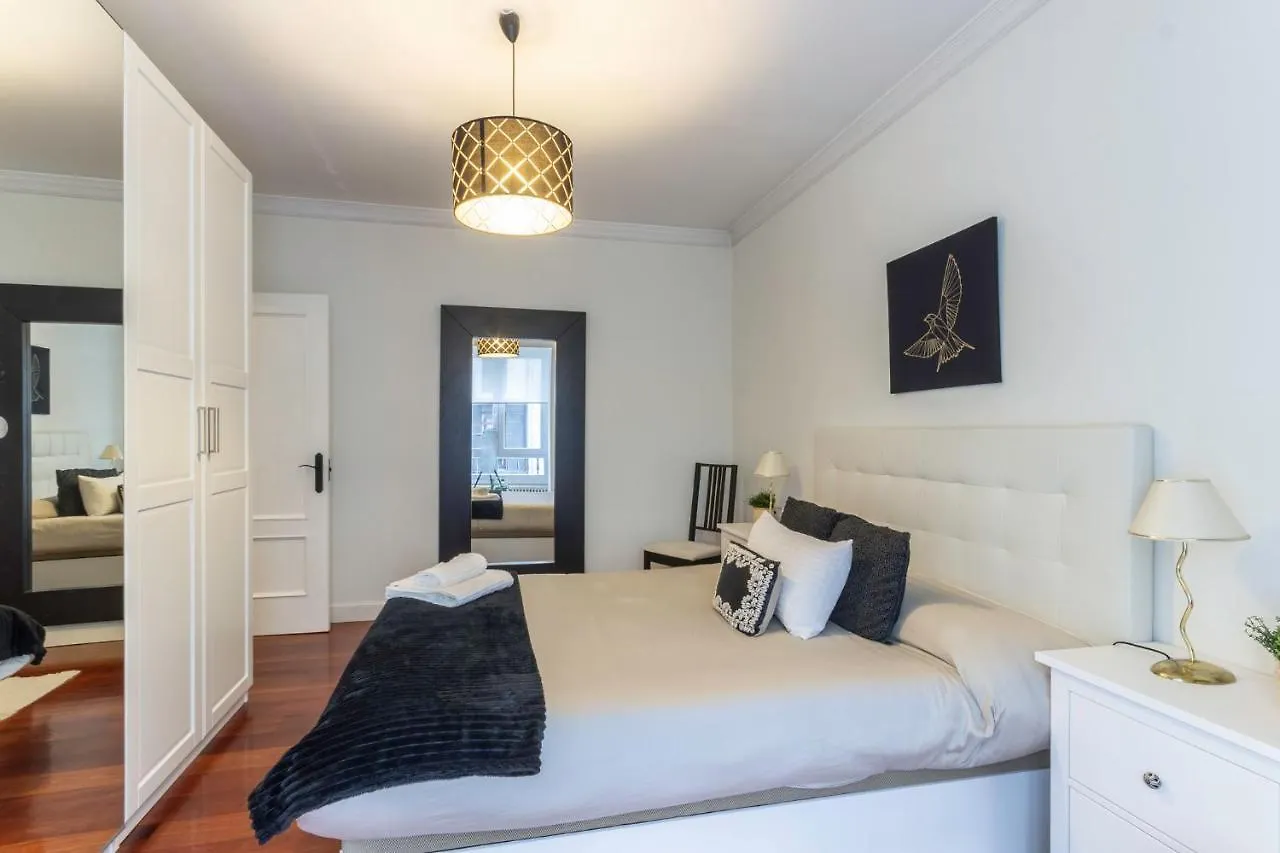 Apartment Bilbao Arte V With Parking By Aston Rentals Spanien