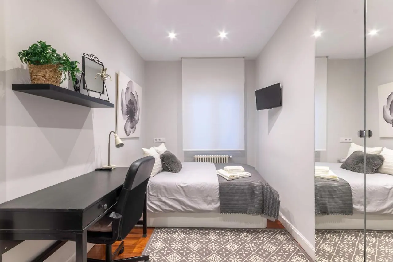 Apartment Bilbao Arte V With Parking By Aston Rentals